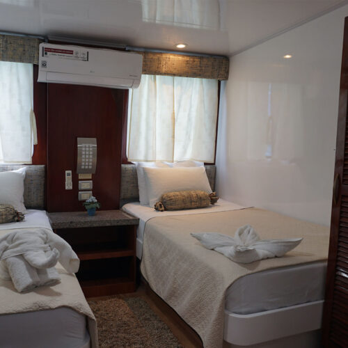 1200_0011_✅ Cabina Standard 4