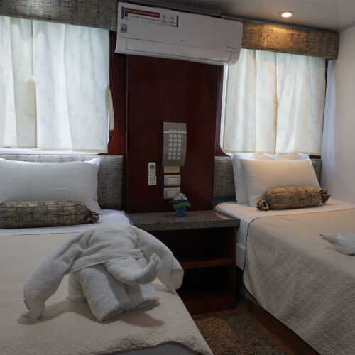 1200_0019_✅ Cabina Standard 3